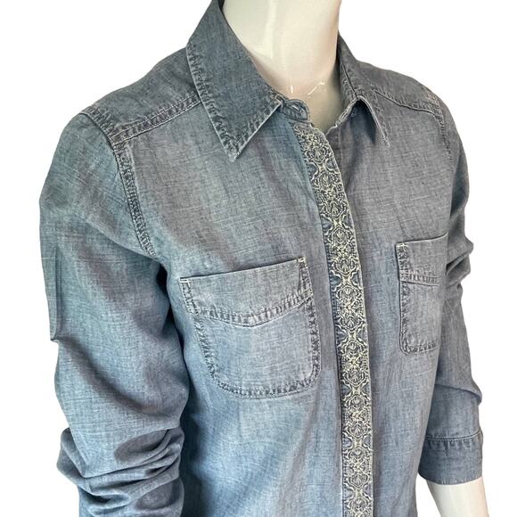 CHICO'S Denim Shirt Size 0 or US Small Button Down Y2K Embroidered - Picture 3 of 11